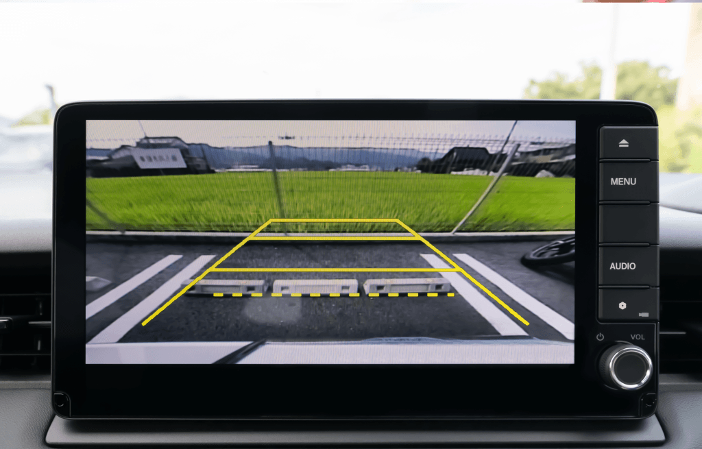 バックモニターの車