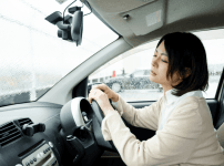 運転が怖い初心運転者